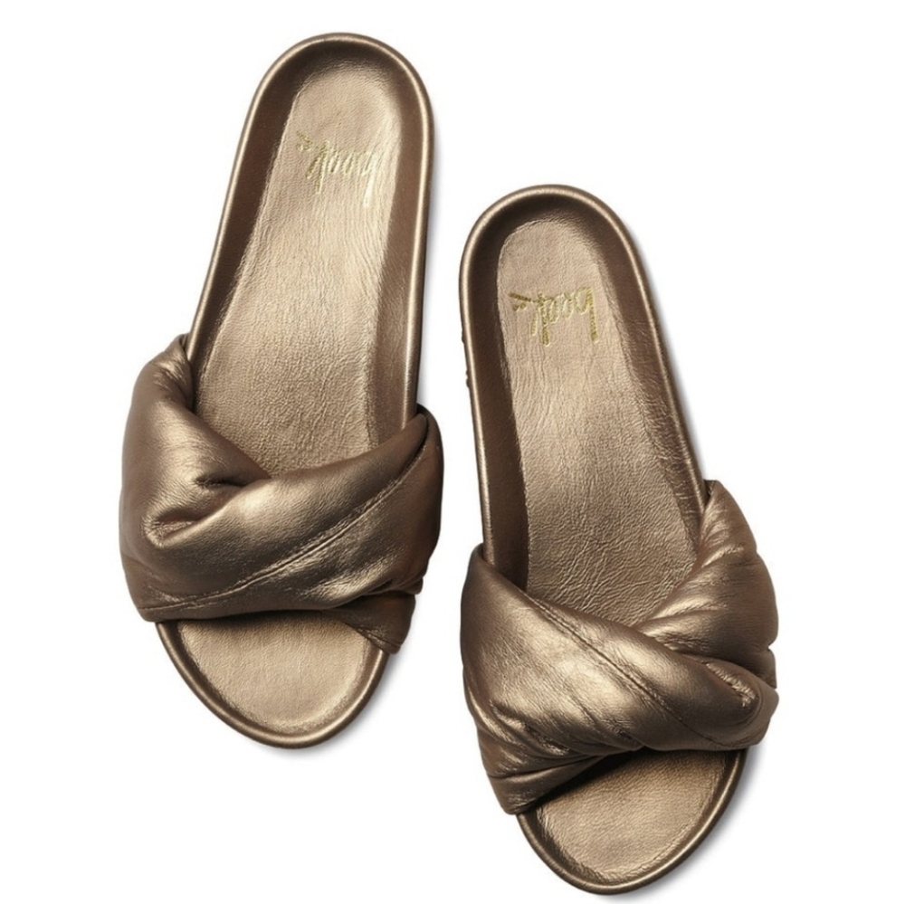 Beek Tesia Knot Bronze Leather Sandals